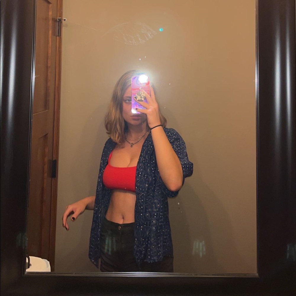 Meet your Posher, Regan